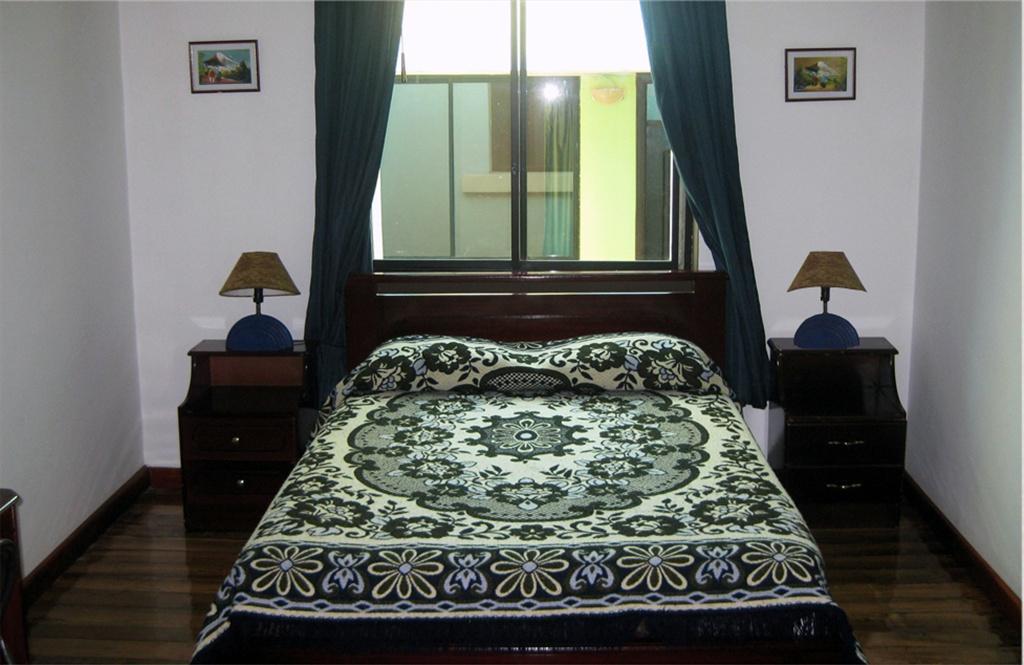 Jhomana Guesthouse กีโต ภายนอก รูปภาพ