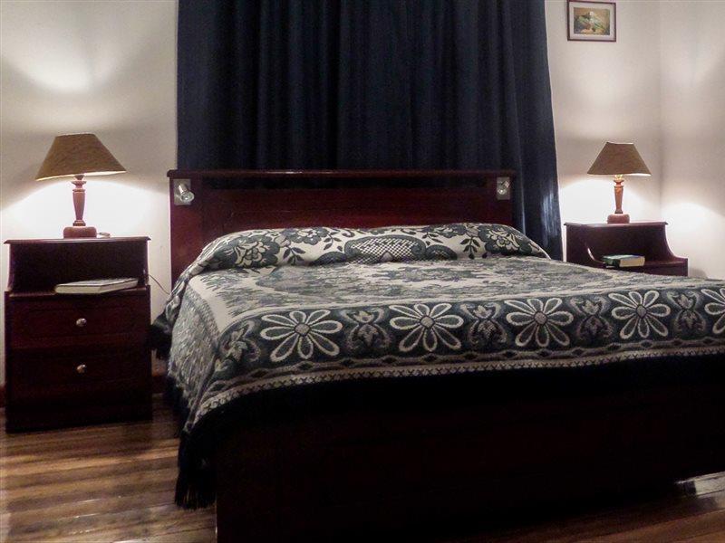 Jhomana Guesthouse กีโต ภายนอก รูปภาพ