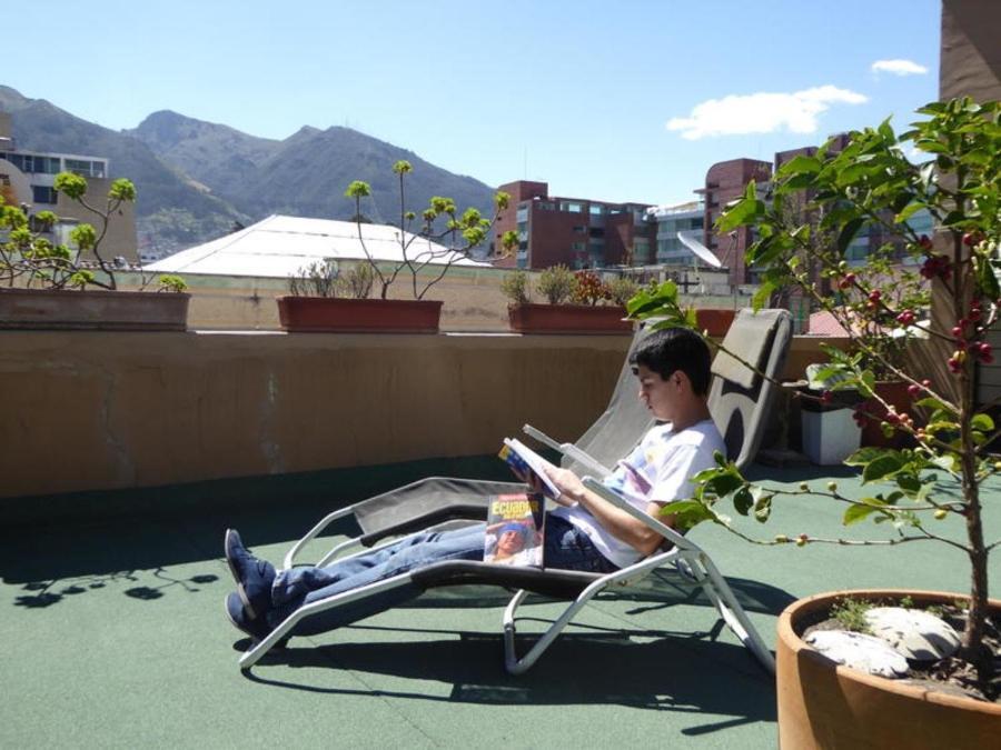 Jhomana Guesthouse กีโต ภายนอก รูปภาพ